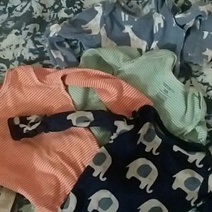 4 long sleeve onesies